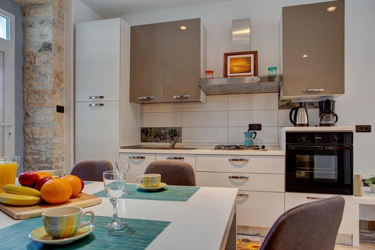 Apartment Laura With Terrace Vodnjan Buitenkant foto